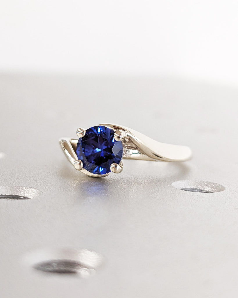 Vintage Sapphire Engagement Ring | White Gold Twist Ring Split Shank | Round Blue Lab Sapphire Wedding Ring | Dainty Birthstone Ring For Her