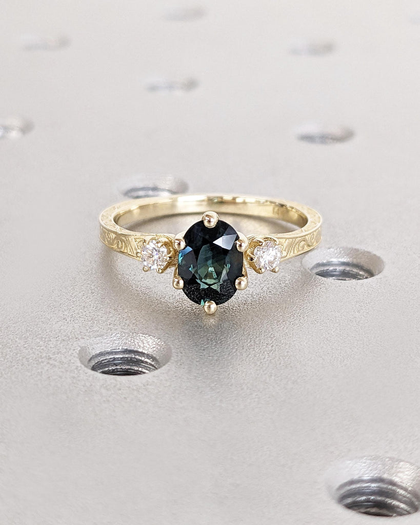 Peacock Sapphire Promise Ring Gold, Round Cut Engagement Dainty Sapphire Ring, Art Deco Ring, Green Gemstone Statement Ring Anniversary Gift