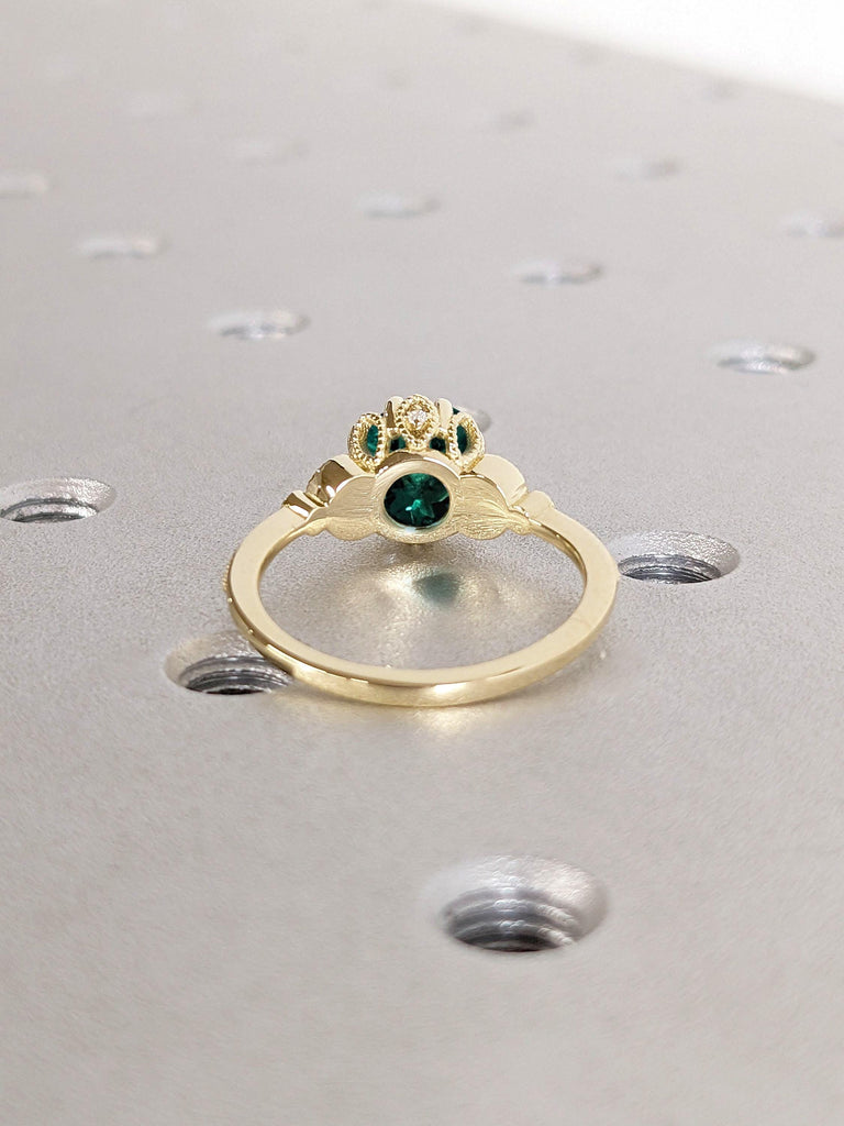 May Birthstone Green Emerald Nature Inspired Solitaire Ring | Solid Gold Handmade Promise Anniversary Ring for Her | Rustic Engagement Ring