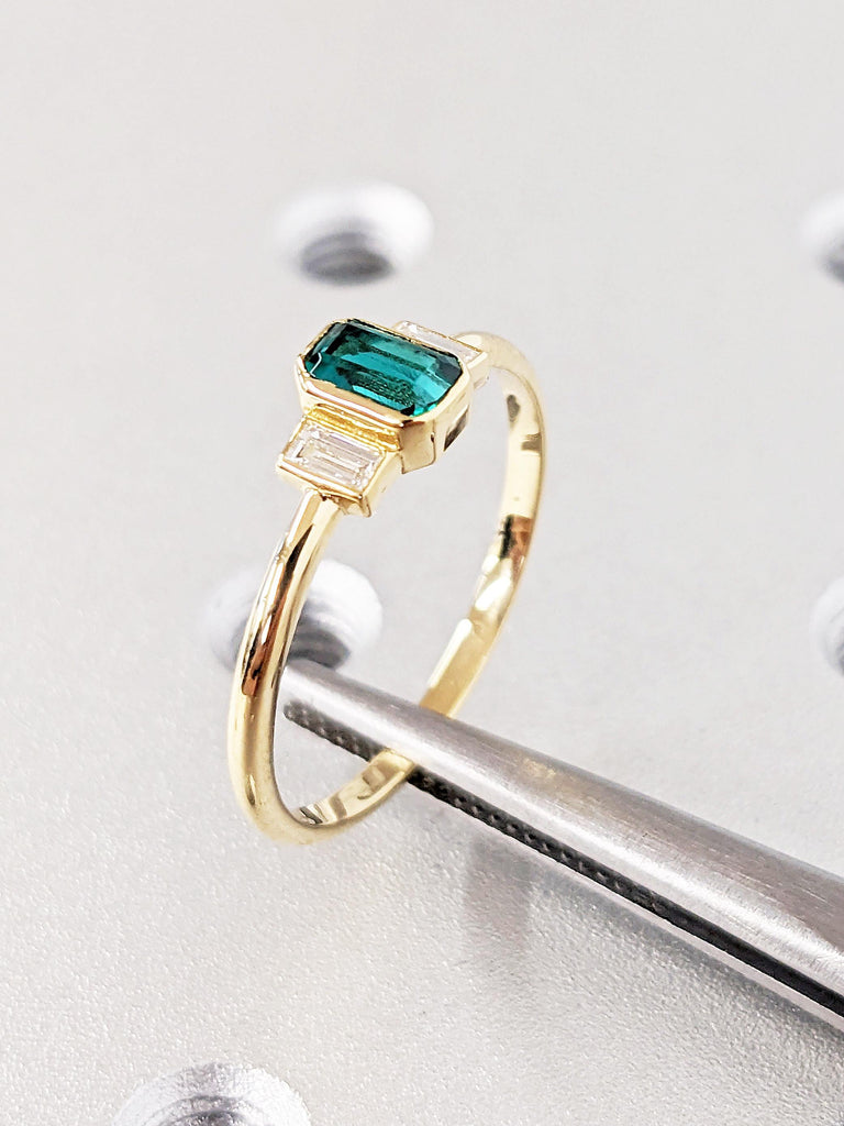 Three Stone Baguette Cut Lab Emerald Ring, 18K Yellow Gold Engagement Ring, Unique Anniversary Ring, Dainty Wedding Ring, Gift for Women