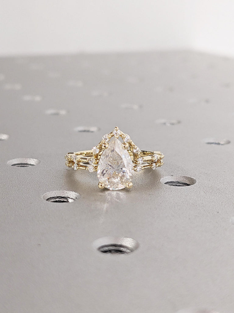 Pear Cut Moissanite Engagement Ring Set | 14k Yellow Gold Diamond Ring | Stackable Rings for Women | Unique Bridal Set | Dainty Wedding Ring