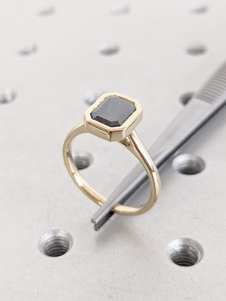 14K Yellow Gold Engagement Ring, Emerald Salt and Pepper Diamond Ring, Solitaire Promise Ring, Dainty Statement Ring, Unique Gift For Women