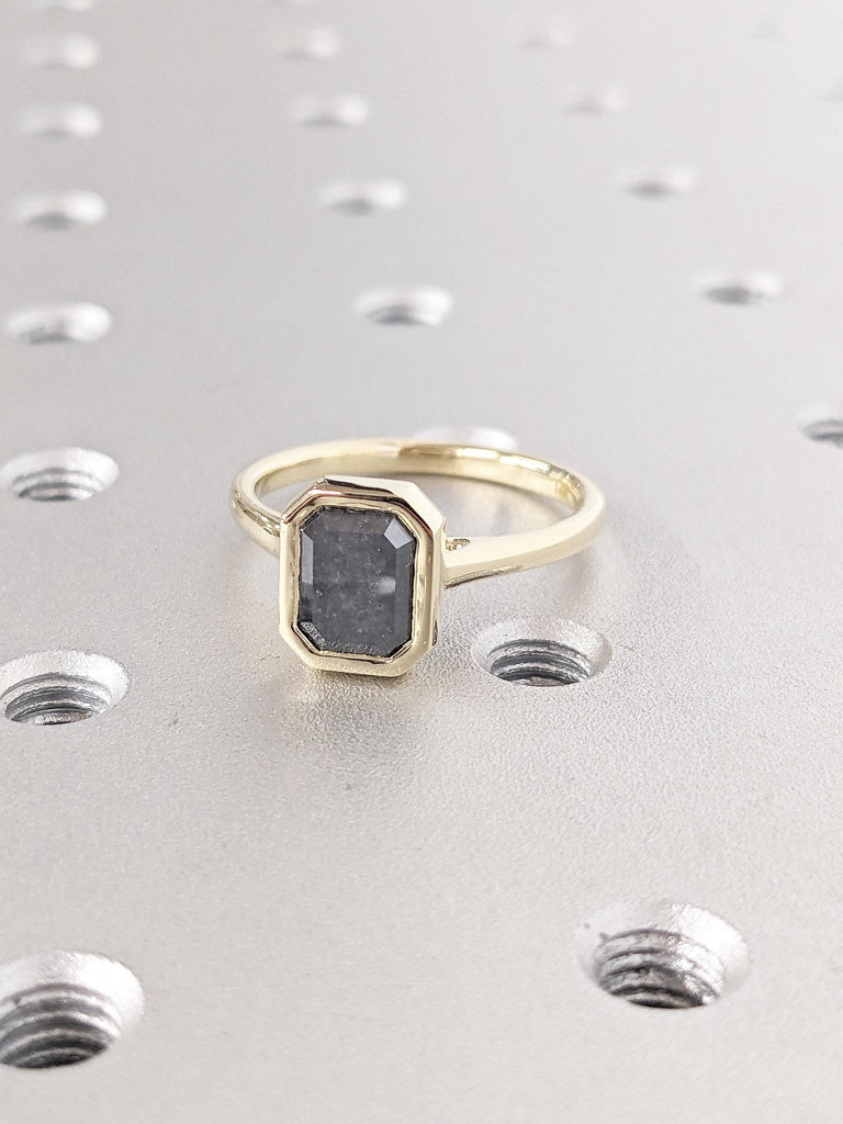14K Yellow Gold Engagement Ring, Emerald Salt and Pepper Diamond Ring, Solitaire Promise Ring, Dainty Statement Ring, Unique Gift For Women