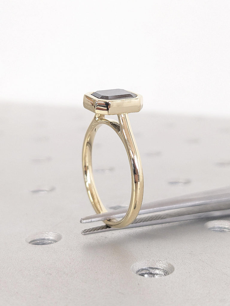 14K Yellow Gold Engagement Ring, Emerald Salt and Pepper Diamond Ring, Solitaire Promise Ring, Dainty Statement Ring, Unique Gift For Women