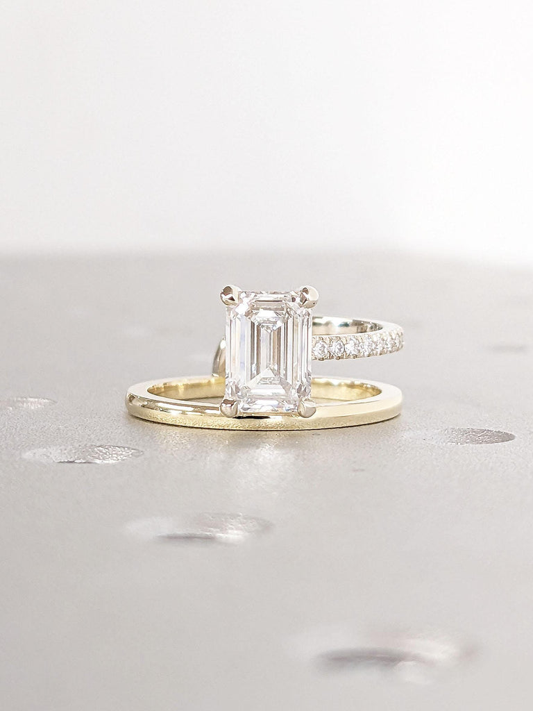 Emerald Cut Engagement Ring in 14k Solid Gold / 1.50 CT Moissanite Engagement Ring / Emerald Solitaire Moissanite Ring / Gold Promise Ring