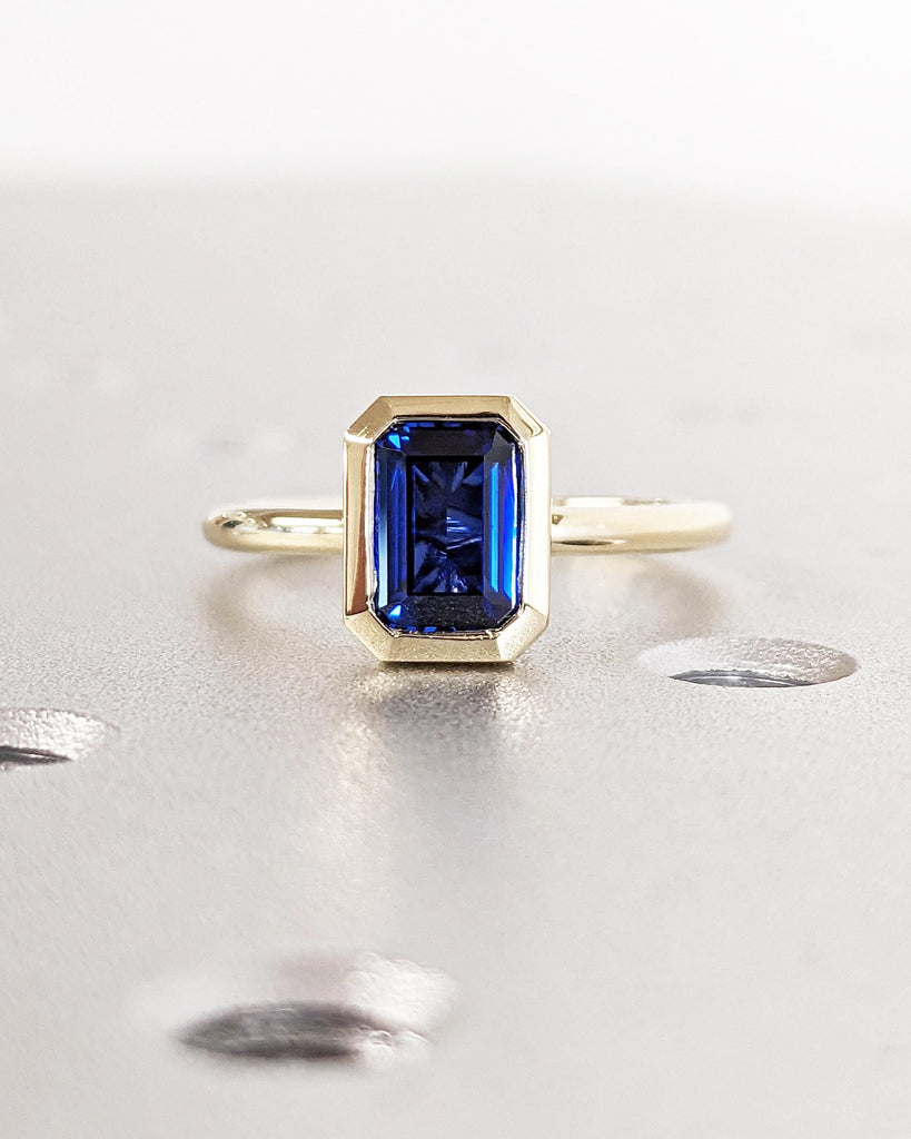 Art Deco Blue Sapphire Engagement Ring For Her - Vintage Sapphire Promise Ring - Solid Gold - September Birthstone - Bezel Set - Minimalist