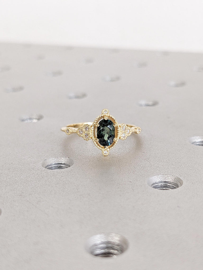 Peacock Sapphire Ring, 18k Yellow Gold Sapphire Anniversary Ring, Milgrain Engagement Ring, Vintage Promise Rings for Women, Gift for Wife