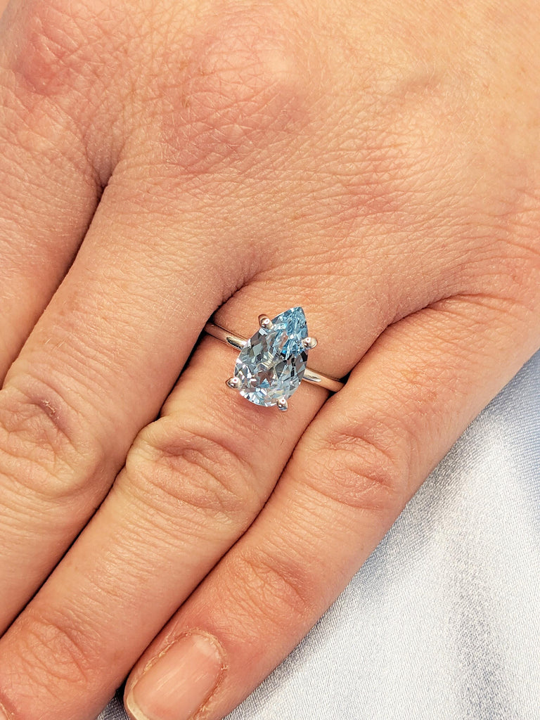 Pear Cut Lab Aquamarine Ring, 14k White Gold Wedding Ring, Solitaire Blue Aquamarine Ring, Dainty Statement Ring, Anniversary Gift for Mom