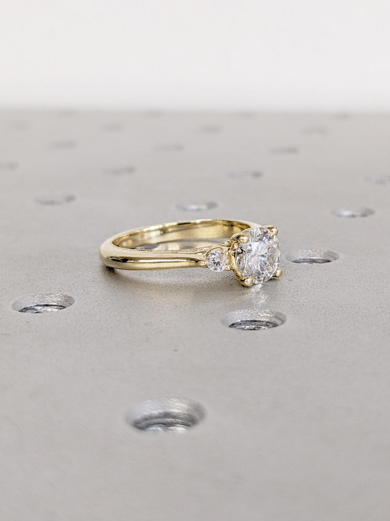 Round Lab Grown Diamond Engagement Ring, 14k Yellow Gold Diamond Ring, Unique Gift for Women, Filigree Two Tone Ring, Milgrain Proposal Ring