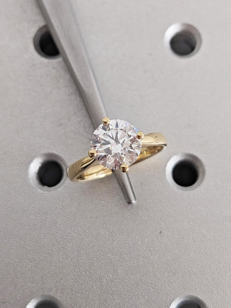 Round Lab Grown Diamond Engagement Ring, 18k Yellow Gold Solitaire Ring, Diamond Wedding Ring, Anniversary Rings for Women, Minimalist Ring