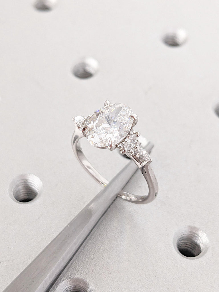 Solid Gold or Platinum Engagement Ring | Diamond and Moissanite Ring | Women Wedding Ring