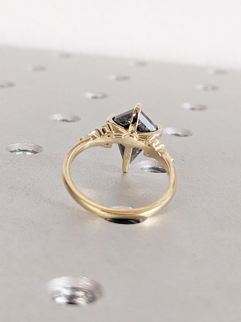 Kite Cut Salt and Pepper Diamond Ring, Art Deco 14k Yellow Gold Engagement Ring, Round and Pear Diamond Cluster Ring, Unique Statement Ring