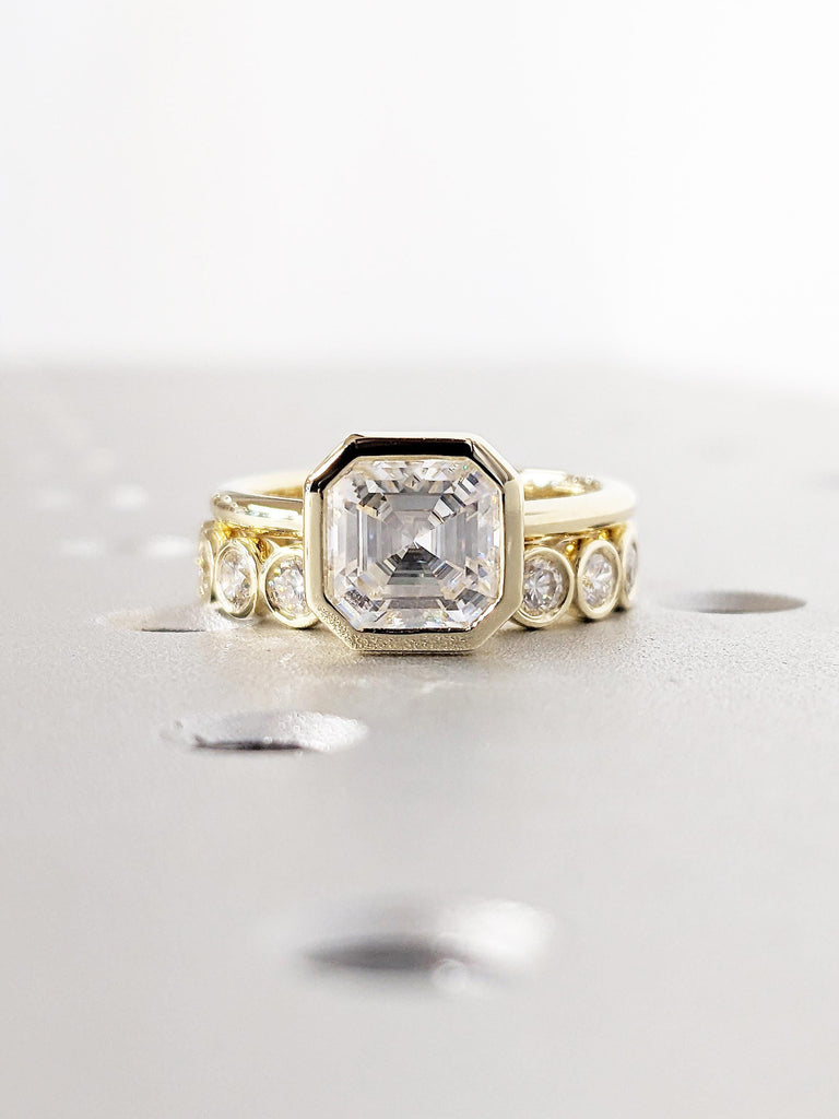 Art Deco 14k Yellow Gold Bezel Set Ring | Unique Bridal Set | Round Moissanite Eternity Ring | Anniversary Gift for Women | Wedding Jewelry