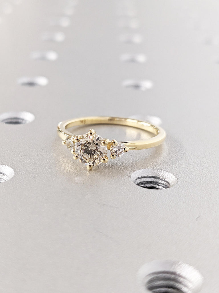 Art Deco Champagne Diamond Ring, 18k Yellow Gold Wedding Band, Round Cut Diamond Ring, Gold Rings for Women, Gift for Women, Unique Jewelry