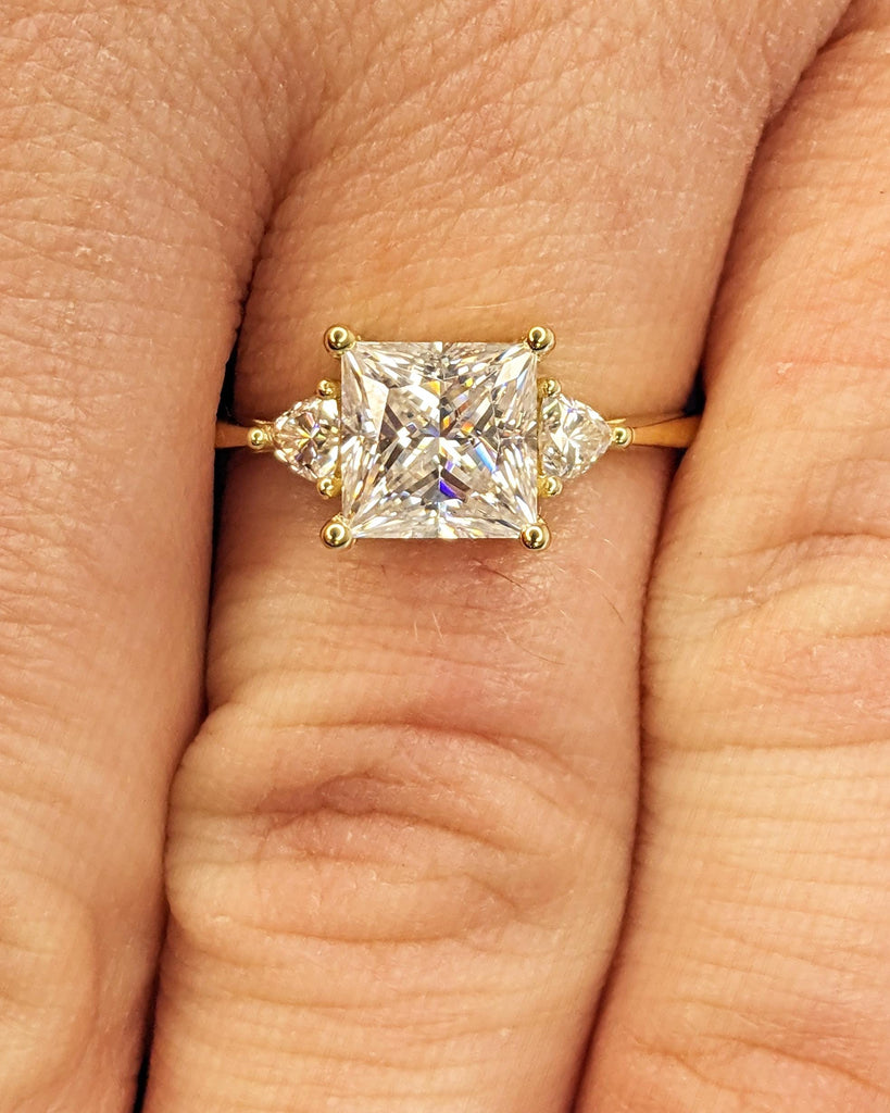 Princess Cut Engagement Ring in 14k Solid Gold / Square Moissanite Engagement Ring / Princess Triangle Moissanite Ring / Gold Promise Ring