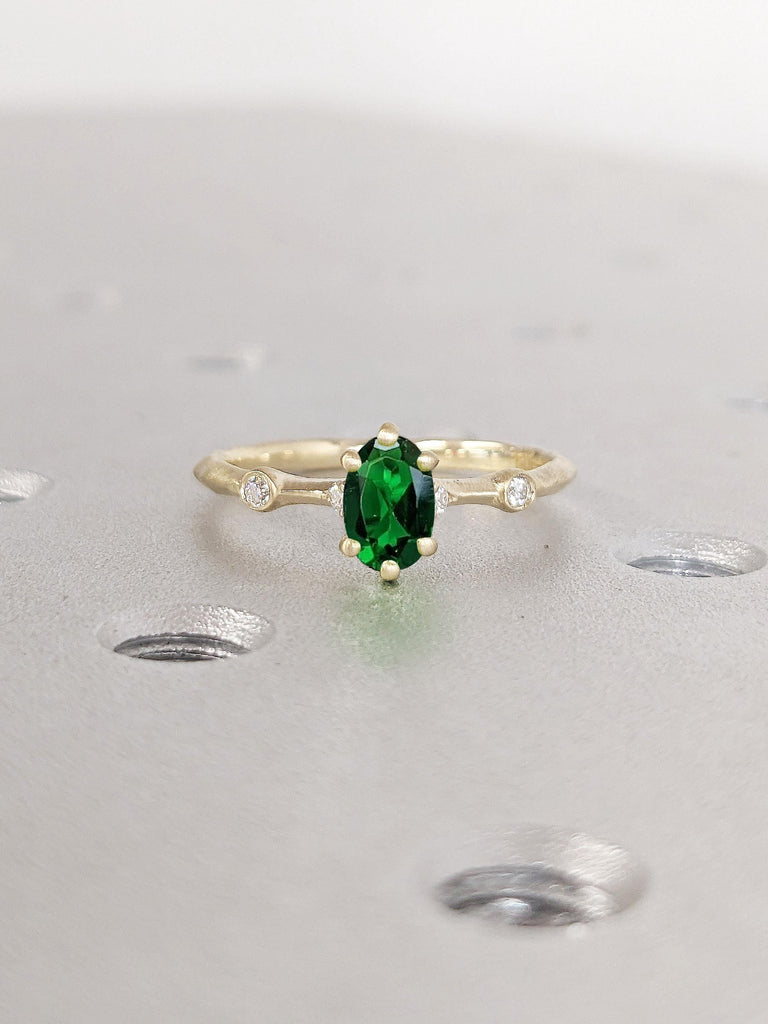 Emerald Ring - May Birthstone - Gold Ring - Gemstone Band - Statement Ring - Engagement Ring - Oval Ring - Cocktail Ring - Prong Ring