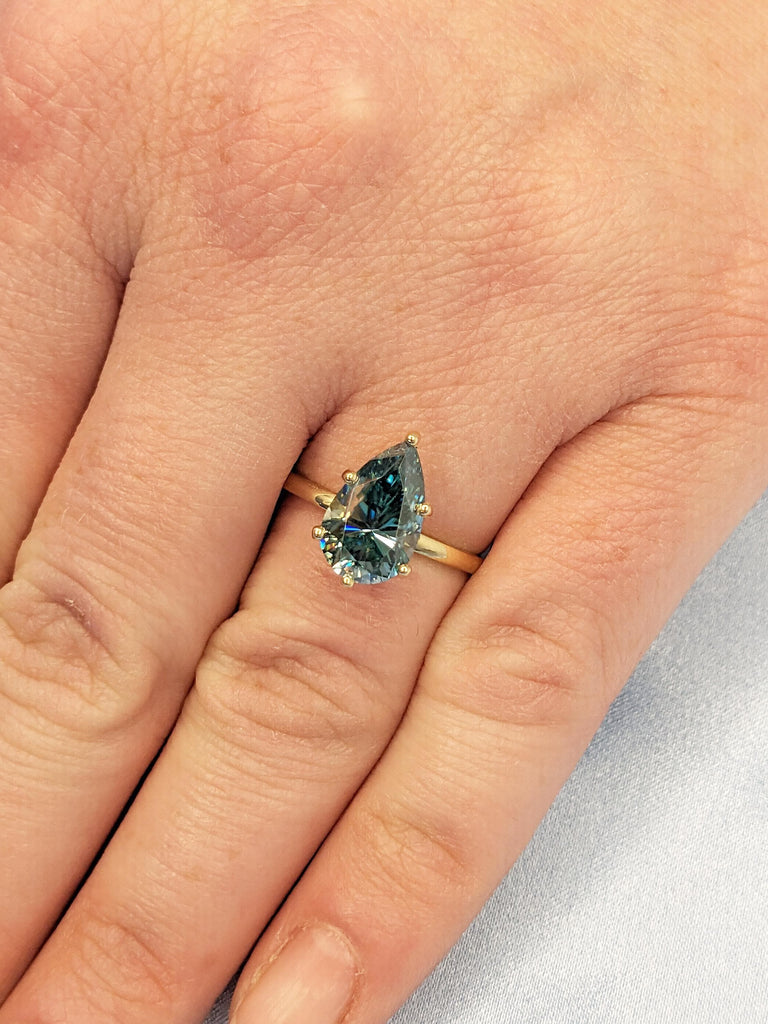 Green Moissanite Ring, Vintage 14k Solid Gold Engagement Ring, Art Deco Hidden Halo Ring, Pear Cut Wedding Rings for Women, Anniversary Ring
