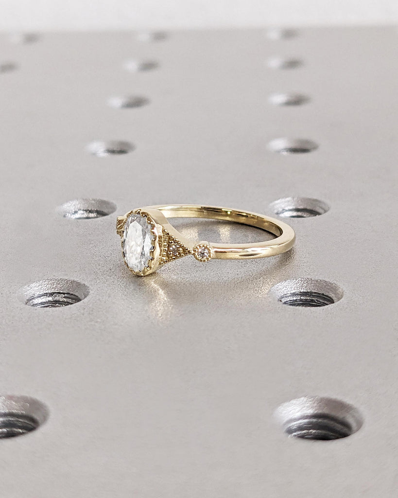 Solid Gold 14K Small Oval Statement Ring, Diamond and Moissanite Bezel Ring, Delicate Promise Ring, Women Dainty Ring, Custom Handmade Ring