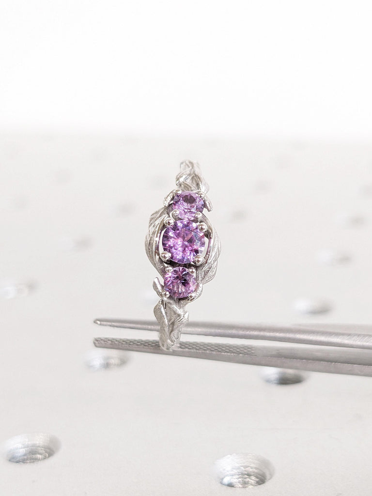 Lab Alexandrite Ring, Platinum Wedding Ring, Art Deco Leaf Ring, Art Deco Nature Inspired Alexandrite Ring, Unique Engagement Gift for Her