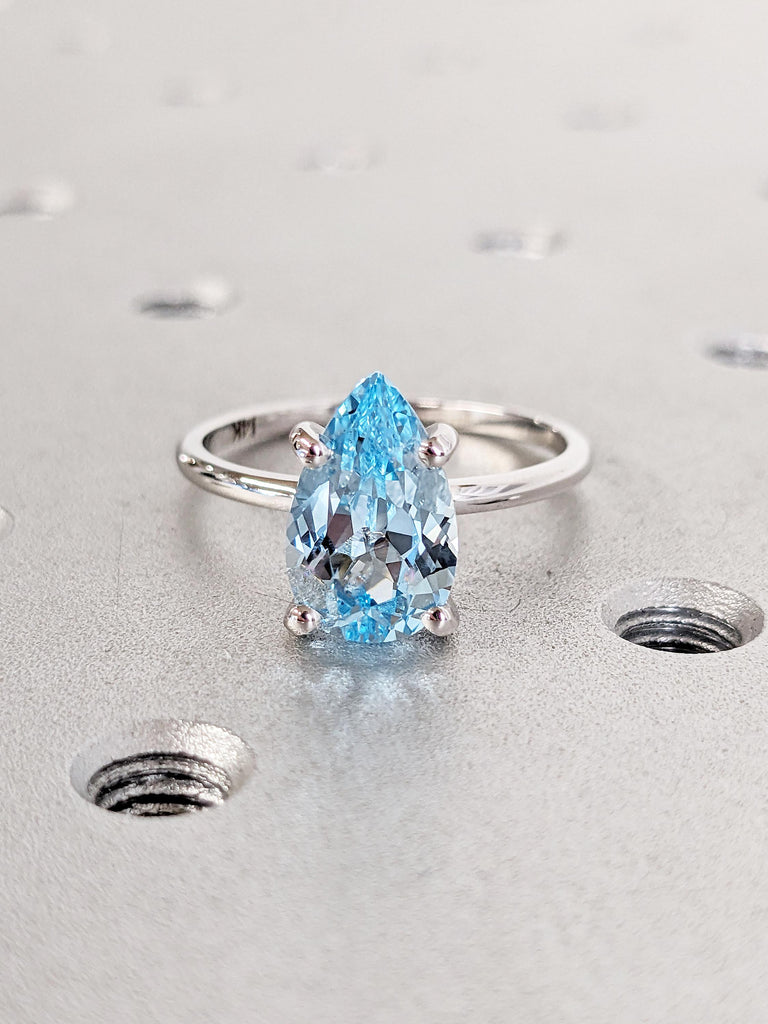 Pear Cut Lab Aquamarine Ring, 14k White Gold Wedding Ring, Solitaire Blue Aquamarine Ring, Dainty Statement Ring, Anniversary Gift for Mom