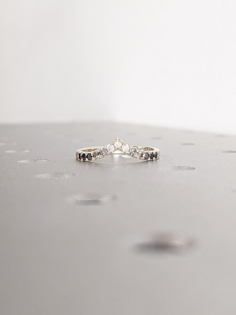 Ombre Diamond Chevron Ring, 14k White Gold Stacking Ring, Diamond V Shaped Ring, Unique Matching Ring, Stackable Ring, Chevron Wedding Band