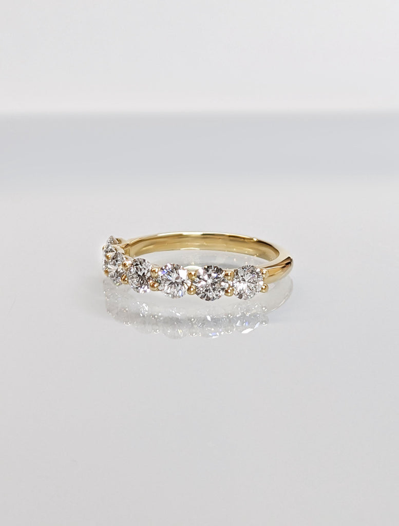 Round Seven Stone Wedding Band, Solid Gold Stacking Ring, 7 Stone Round Diamond/Lab Diamond/Moissanite Anniversary Band, Wedding Band Women