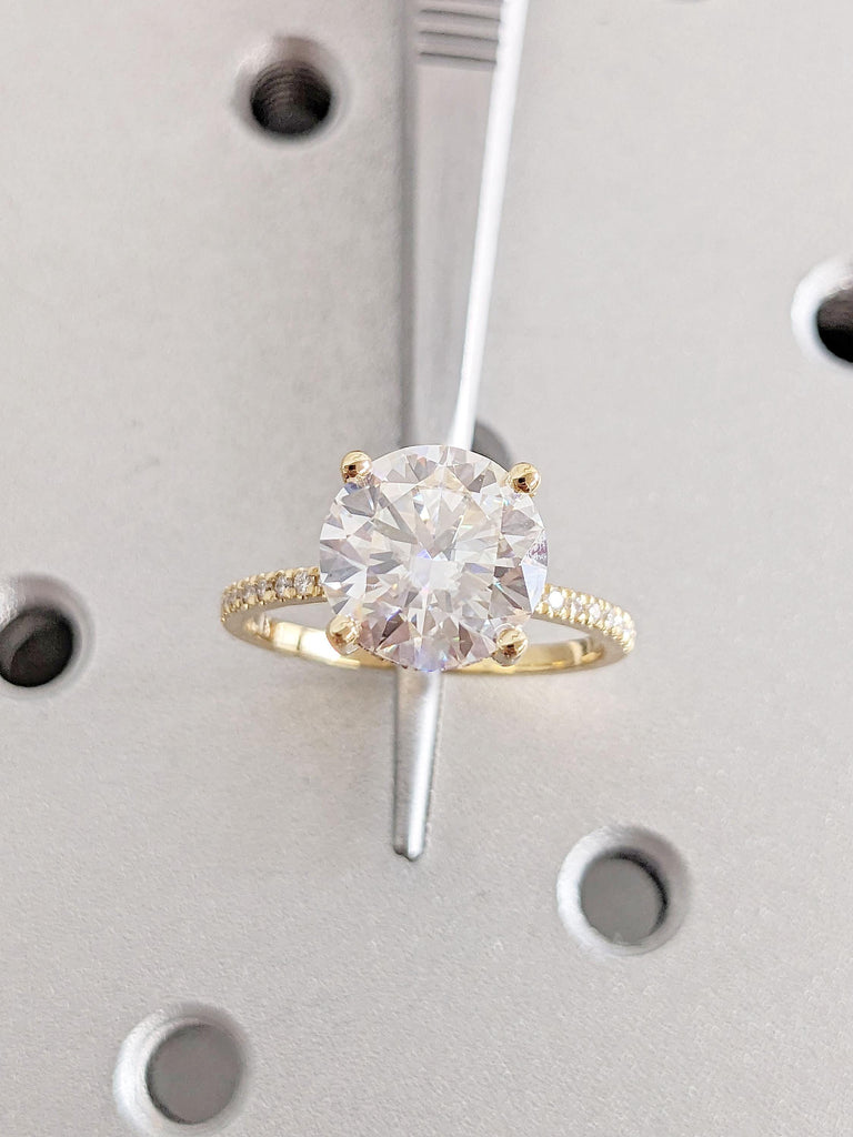 18k Gold Round Engagement Ring | Moissanite Solitaire Ring | 1.6mm Thin Band | Hidden Halo Diamond Ring | Diamond Eternity Band | Simple Promise Ring