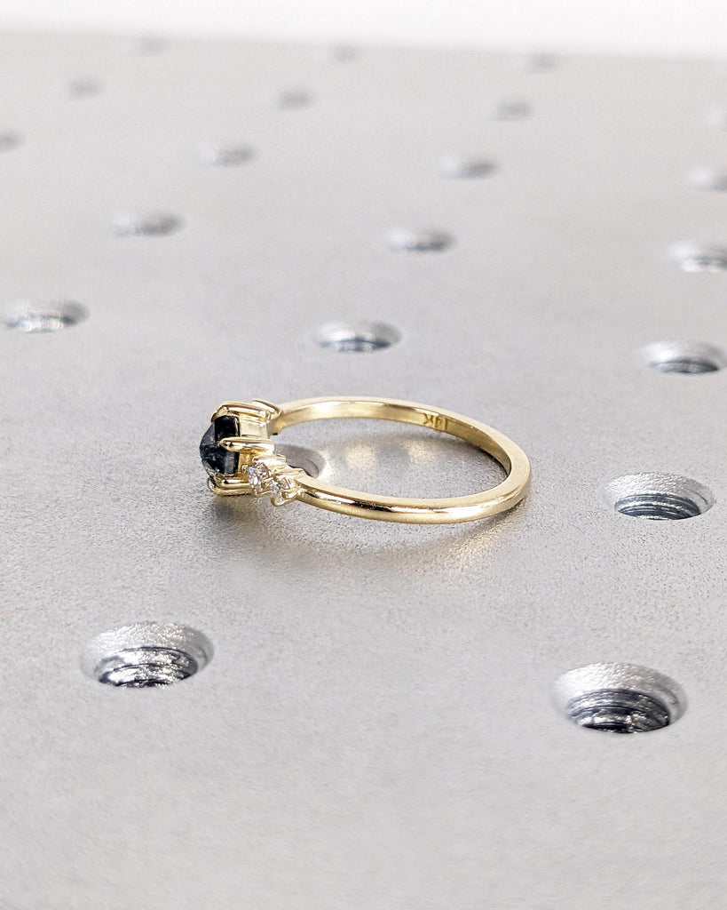Art Deco Salt and Pepper Diamond Ring, Dainty 14K Solid Gold Wedding Band, Vintage Hexagon Cut Diamond Ring, Unique Anniversary Gift for Mom