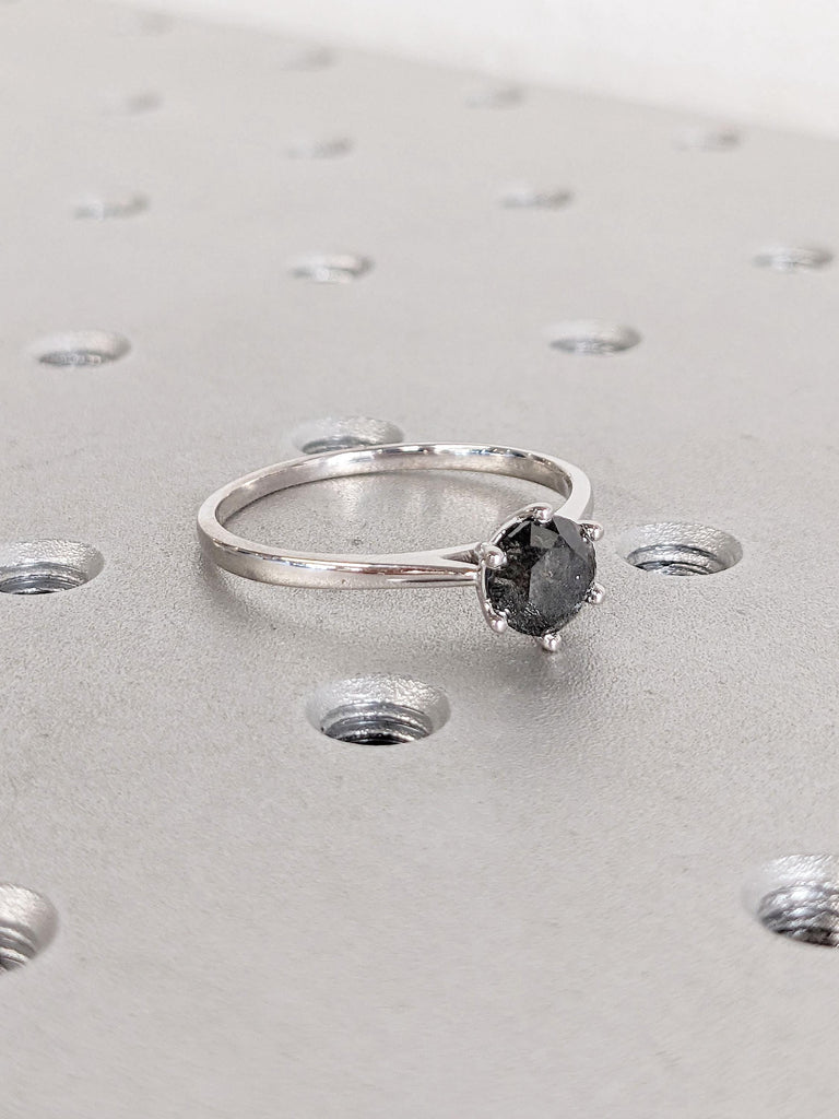 Minimalist Engagement Ring | 14k Gold Ring for Her | Bridal Ring Anniversary Gift | Gold or Platinum Women Jewelry
