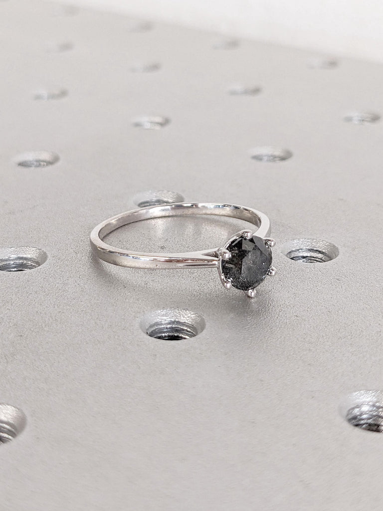 Minimalist Engagement Ring | 14k Gold Ring for Her | Bridal Ring Anniversary Gift | Gold or Platinum Women Jewelry