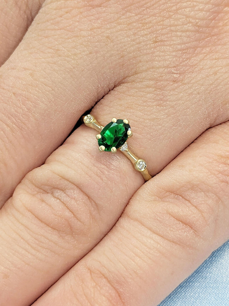 Emerald Ring, Handmade Ring, Oval Cut Ring, 14k Yellow Gold Ring, Beautiful Engagement Ring, Wedding Ring, Promise Ring, Gift For Women