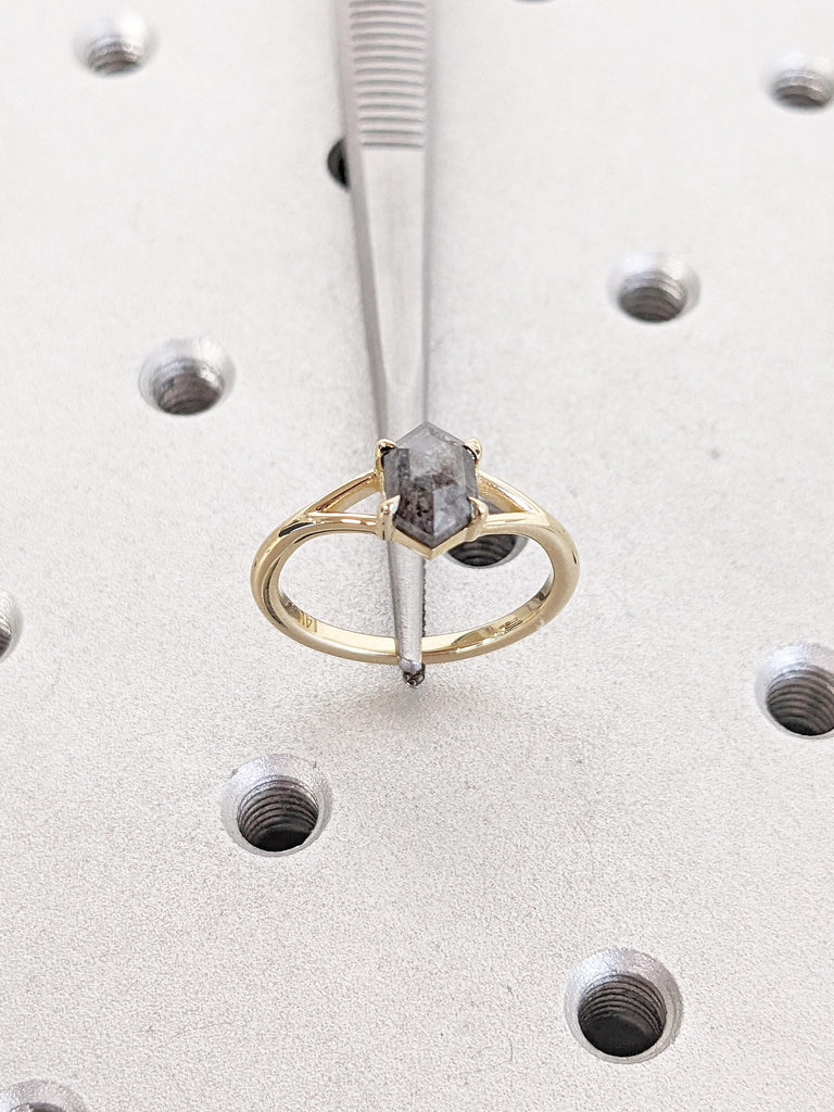 Salt and Pepper Diamond Ring | 14k Solid Gold Wedding Band | Solitaire Anniversary Ring | Hexagon Cut Diamond Ring | Birthday Gift for Wife