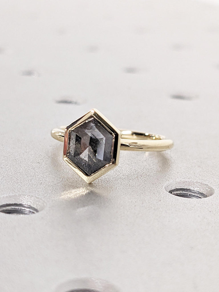 Salt and Pepper Diamond Ring, 14K Yellow Gold Bezel Set Diamond Ring, Unique Anniversary Ring, Dainty Promise Rings for Women, Gift for Her