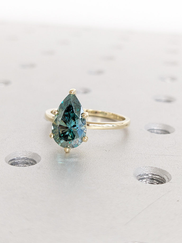 Green Moissanite Ring, Vintage 14k Solid Gold Engagement Ring, Art Deco Hidden Halo Ring, Pear Cut Wedding Rings for Women, Anniversary Ring