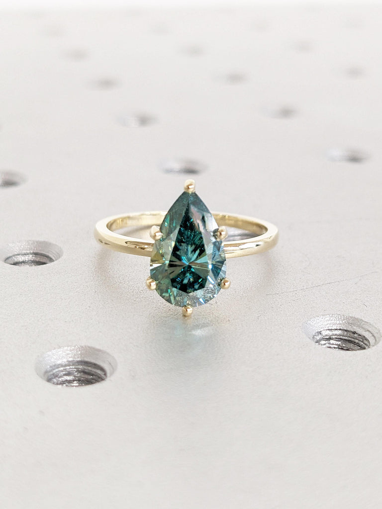 Green Moissanite Ring, Vintage 14k Solid Gold Engagement Ring, Art Deco Hidden Halo Ring, Pear Cut Wedding Rings for Women, Anniversary Ring