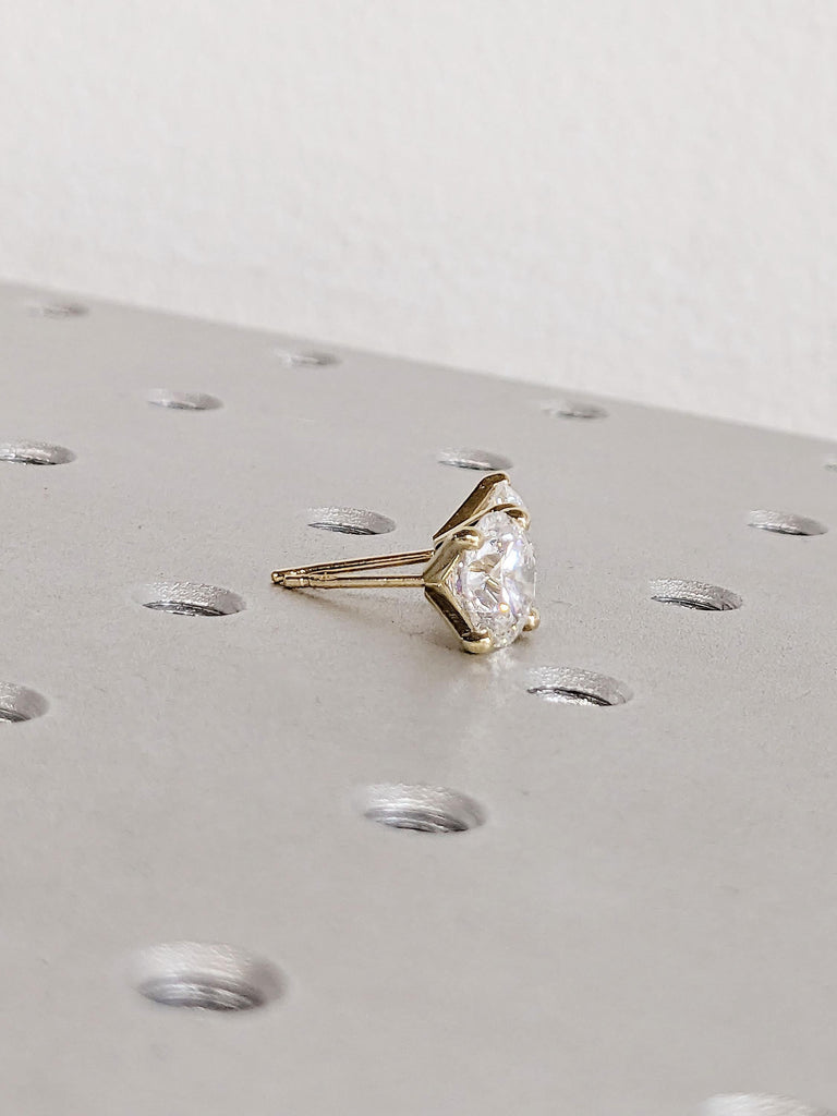 Best Man Made Diamond Earrings for Her | 14k Yellow Gold Round Stud Earrings | Bridal Earrings | Minimalist Woman Earrings | Everyday Studs