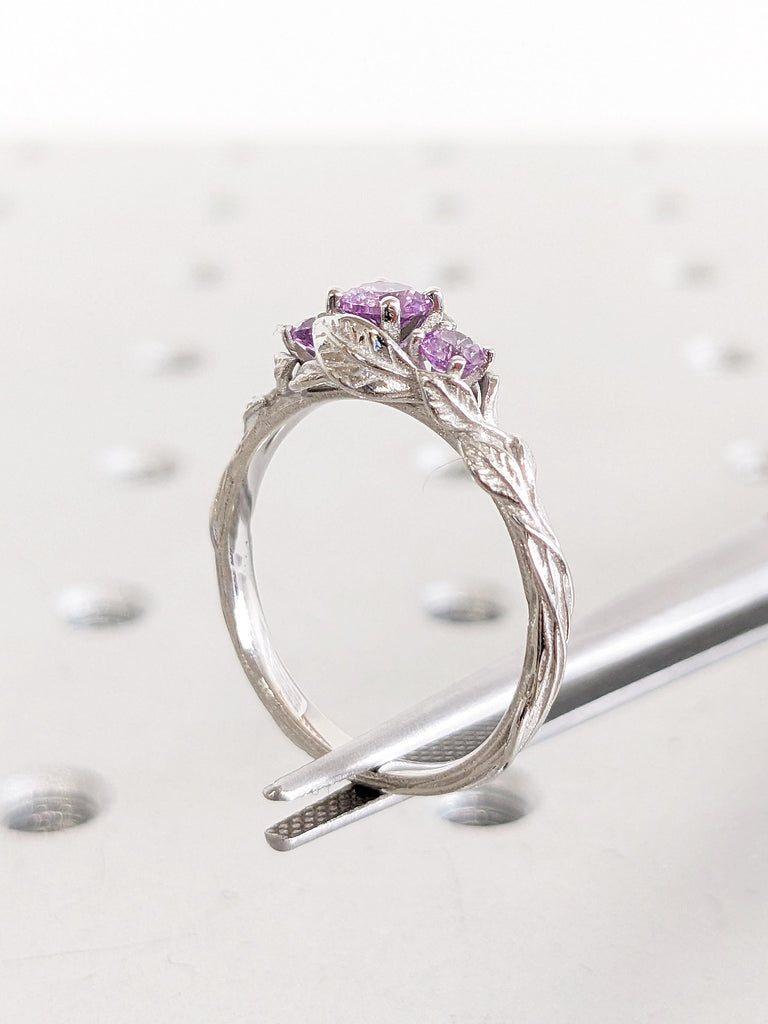 Lab Alexandrite Ring, Platinum Wedding Ring, Art Deco Leaf Ring, Art Deco Nature Inspired Alexandrite Ring, Unique Engagement Gift for Her