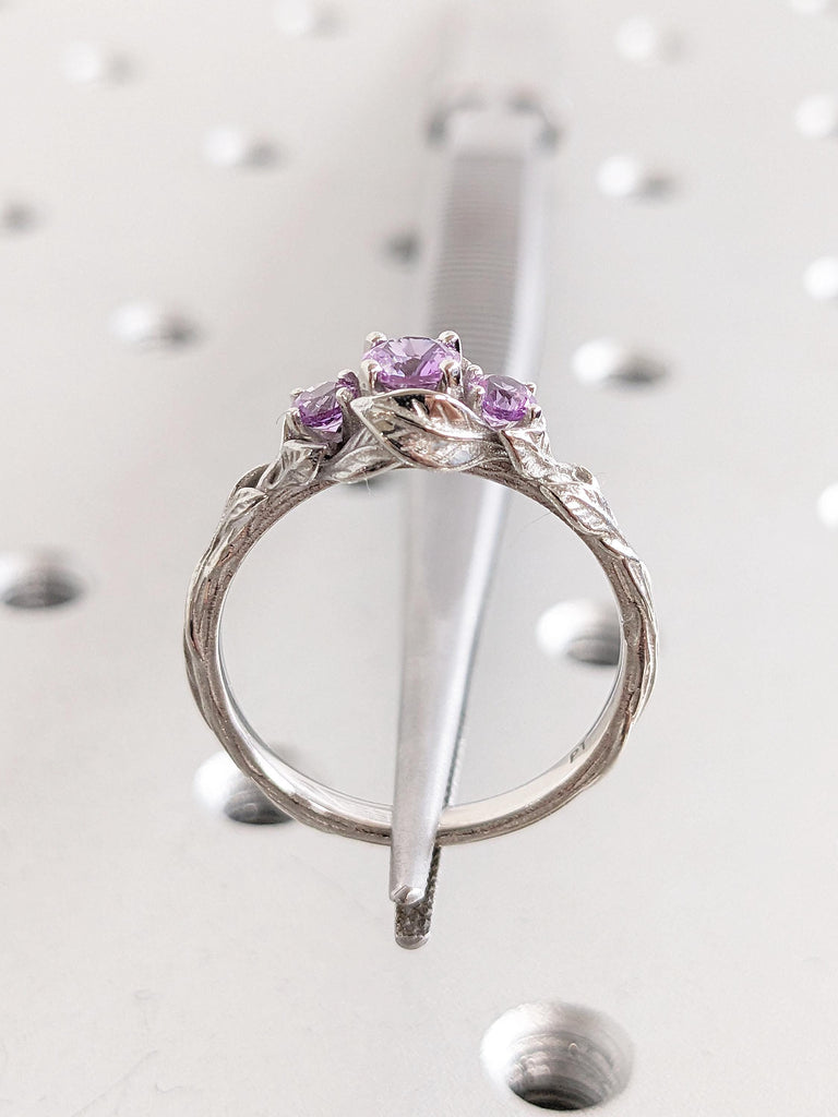 Lab Alexandrite Ring, Platinum Wedding Ring, Art Deco Leaf Ring, Art Deco Nature Inspired Alexandrite Ring, Unique Engagement Gift for Her