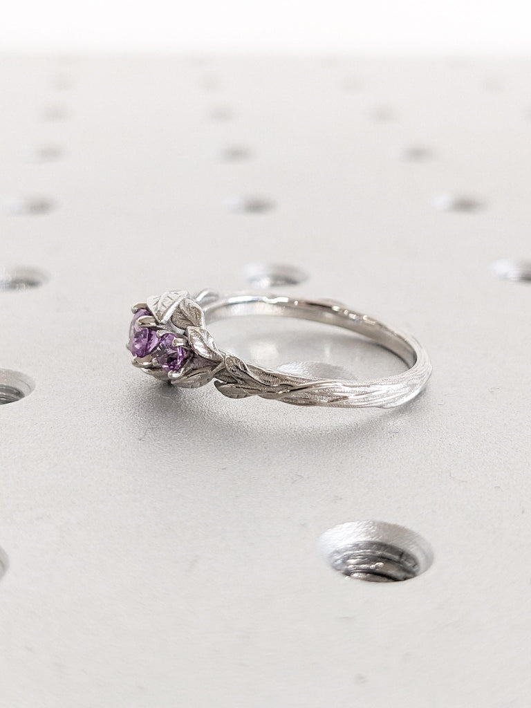 Lab Alexandrite Ring, Platinum Wedding Ring, Art Deco Leaf Ring, Art Deco Nature Inspired Alexandrite Ring, Unique Engagement Gift for Her