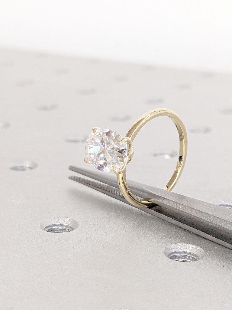 2ct 14K Yellow Gold Moissanite 4 Prong Dainty Minimalist Oval Engagement Ring | Minimalist Oval Solitaire Ring | Anniversary Gift