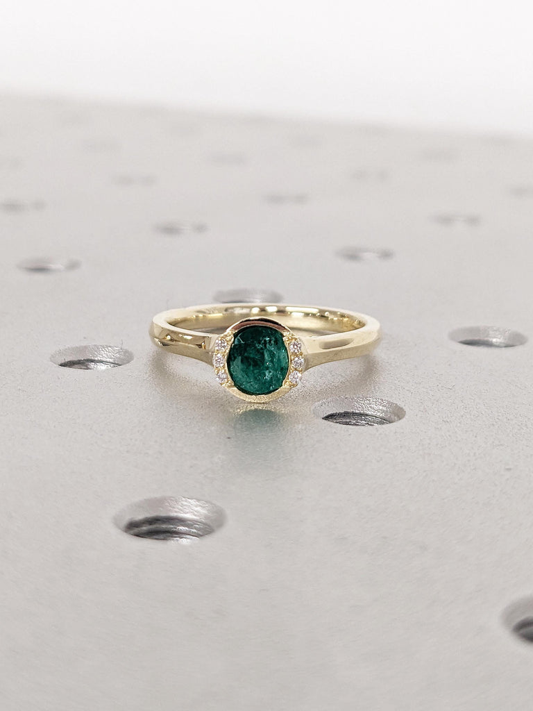 Natural Emerald Ring, Dainty 14k Solid Gold Wedding Ring, Bezel Set Ring with Diamond or Moissanite, Anniversary Ring, Green Gemstone Ring