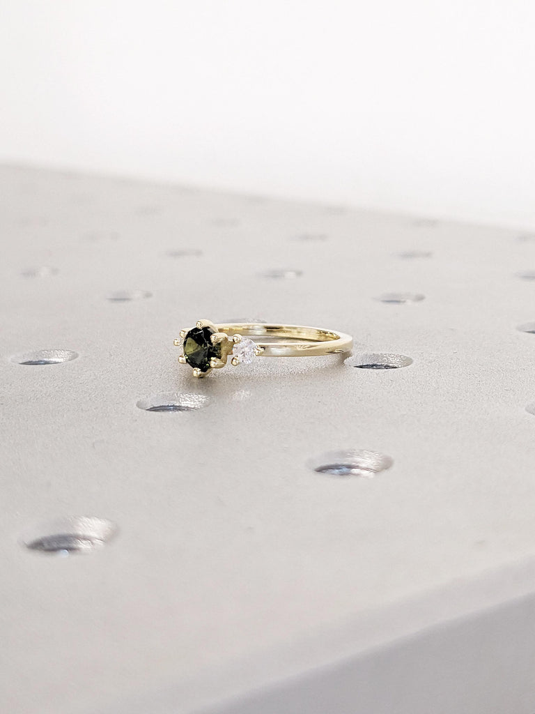 14k Yellow Gold Tourmaline Anniversary Ring, Green Tourmaline Ring, Vintage Promise Ring, Wedding Anniversary Gift for Mom, Birthstone Ring