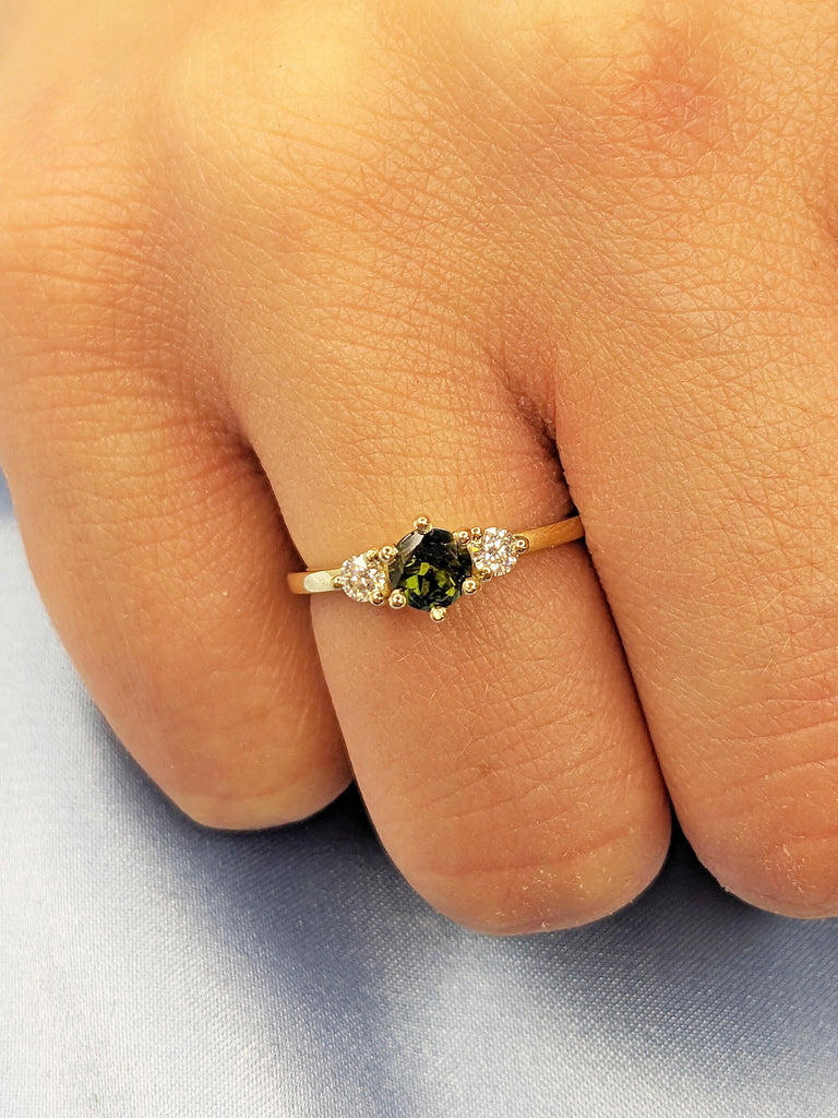 14k Yellow Gold Tourmaline Anniversary Ring, Green Tourmaline Ring, Vintage Promise Ring, Wedding Anniversary Gift for Mom, Birthstone Ring