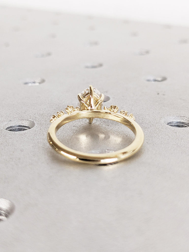 14k Yellow Gold Wedding Bands for Women, Oval Moissanite Engagement Ring, Vintage Moissanite and Diamond Cluster Ring, Birthday Gift for Her