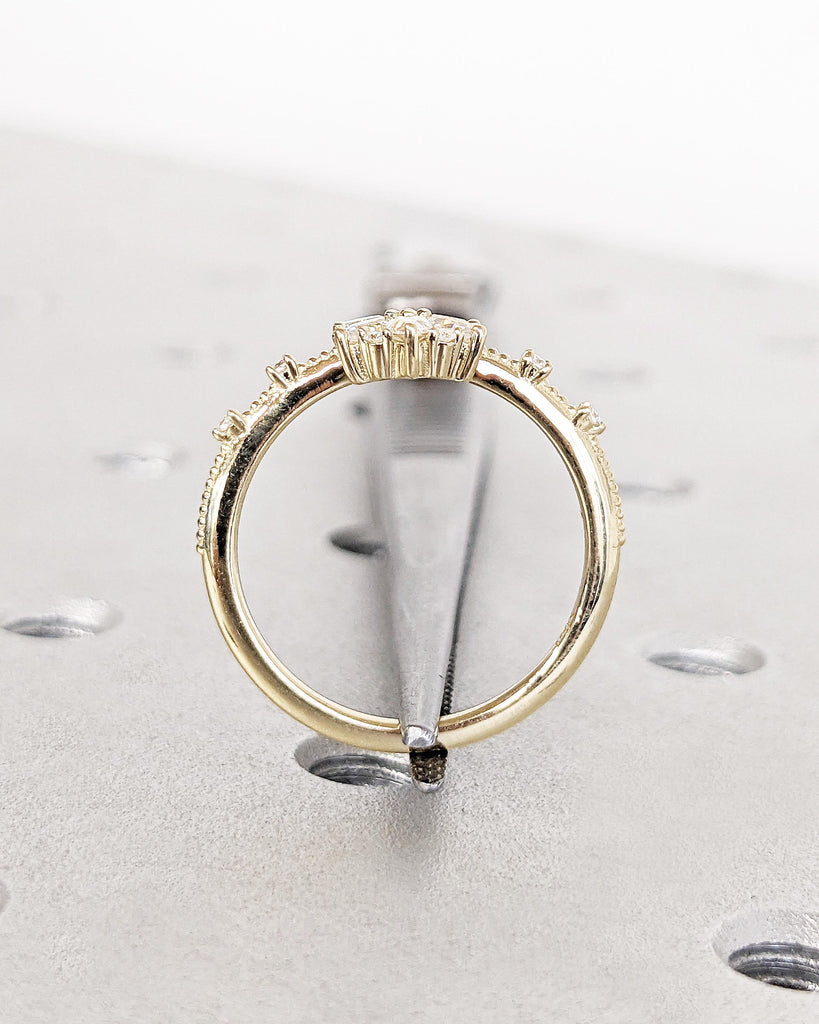 14K Gold Flower Moissanite Engagement Ring / Moissanite Cluster Engagement Ring / Moissanite Daisy Flower Ring / Dainty Promise Ring for Her