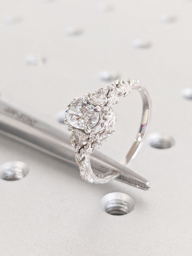 1ct Oval Lab Grown Diamond Rustic Engagement Ring | Nature Inspired 14k Gold Engagement Rings for Women | Diamond Cluster Ring | Leaf Ring