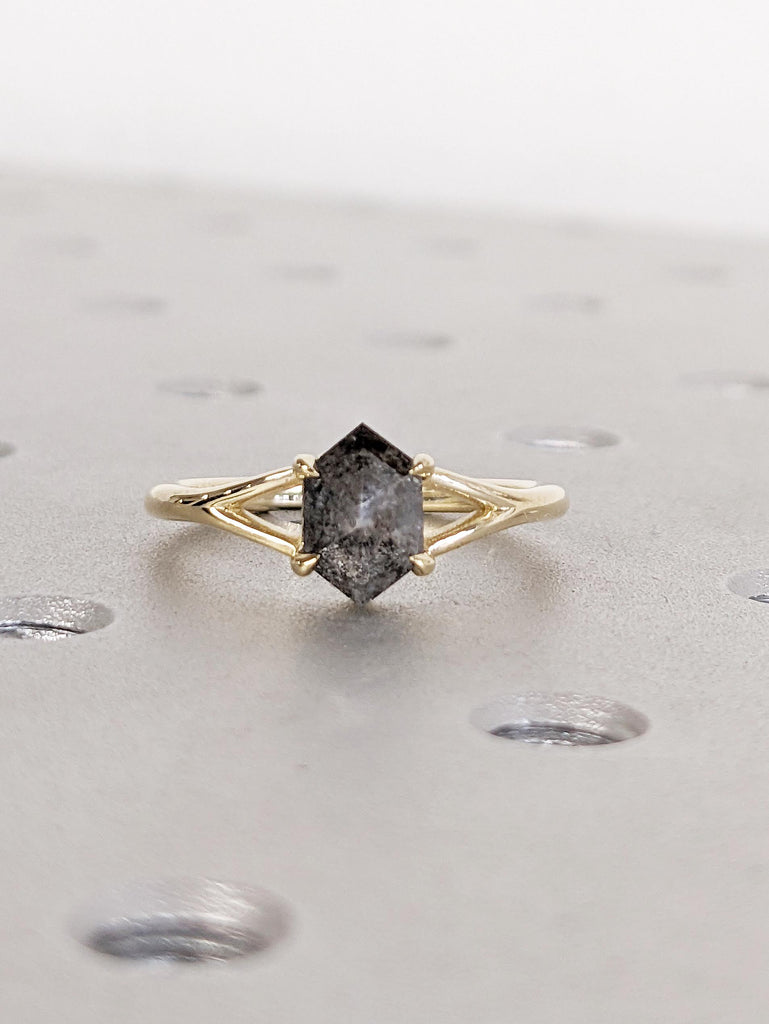 Salt and Pepper Diamond Ring | 14k Solid Gold Wedding Band | Solitaire Anniversary Ring | Hexagon Cut Diamond Ring | Birthday Gift for Wife