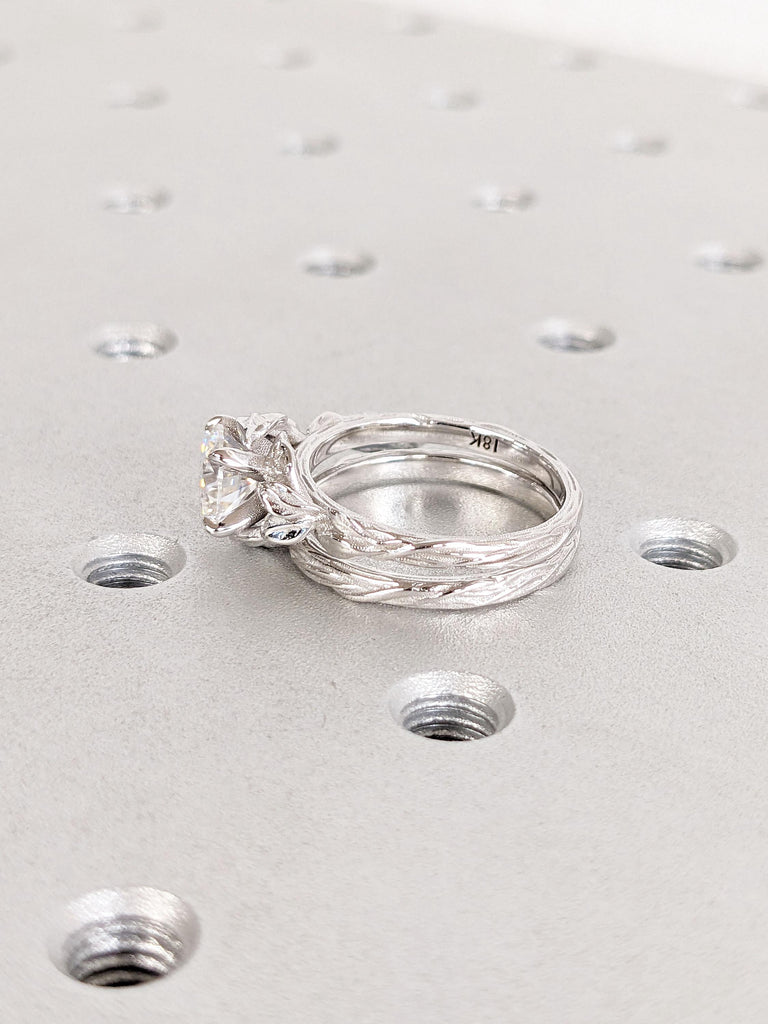 Leaf and Twigs Ring | 18k White Gold Rings for Women | Wedding Ring Set