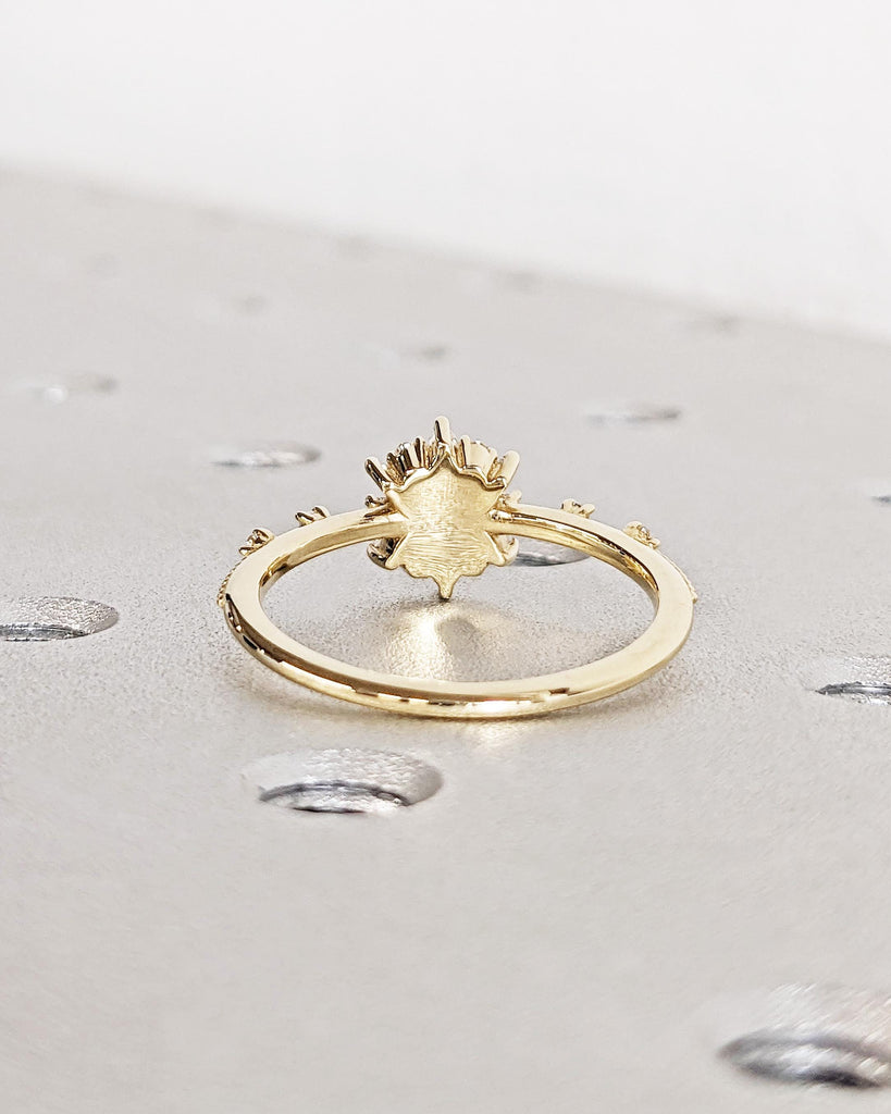 14K Gold Flower Lab Grown Diamond Engagement Ring / Lab Diamond Flower Cluster Ring / Daisy Flower Ring / Dainty Floral Promise Ring for Her