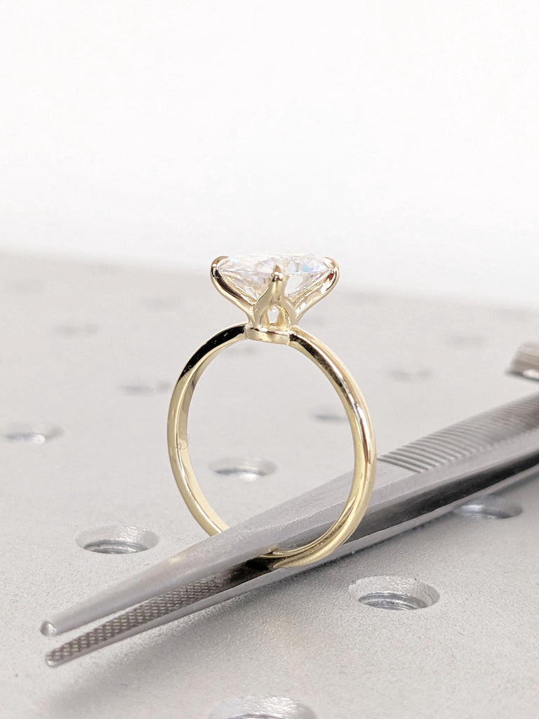 2ct Oval Moissanite Engagement Ring | Oval Solitaire Moissanite Ring 14k Solid Gold Ring | Anniversary Gift Ring Bridal Ring | Daily Ring